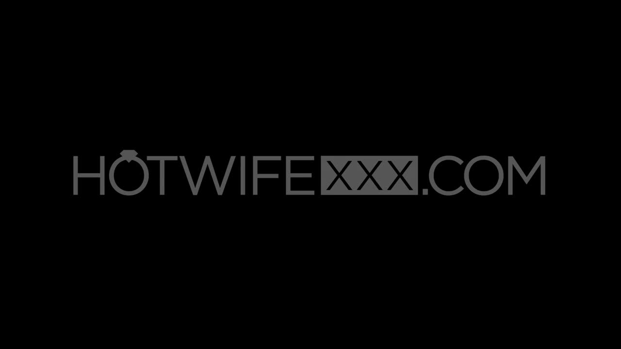 Wife Jazmin Luv Invites The Pool Man Inside (29:09) | ePornFresh.