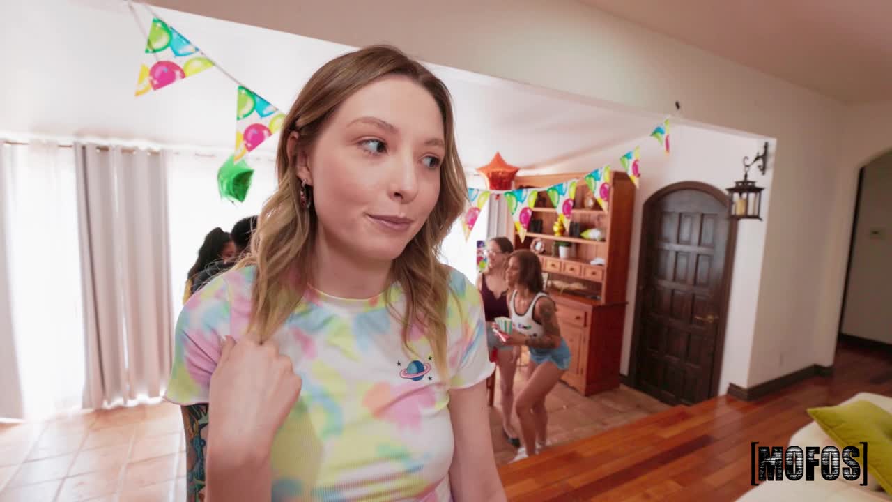 Musical Chairs Ref (29:08) | ePornFresh.