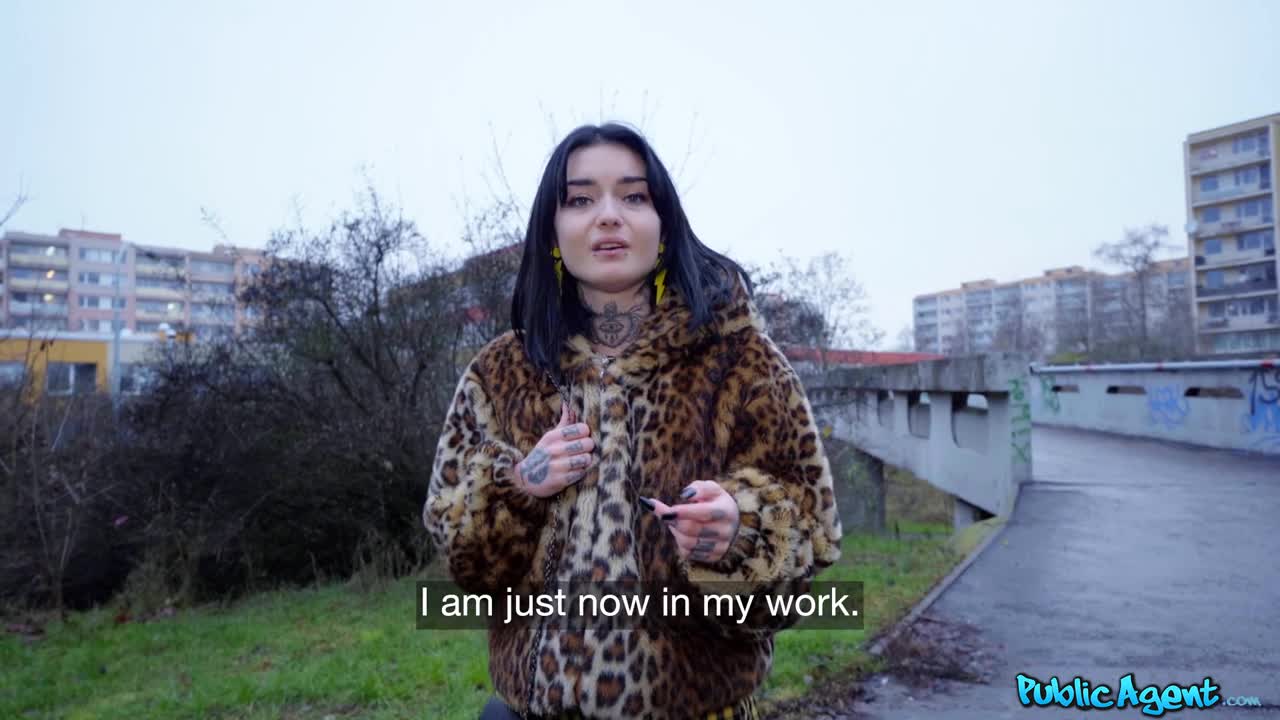 Sexy French student public blowjob (25:23) | ePornFresh.