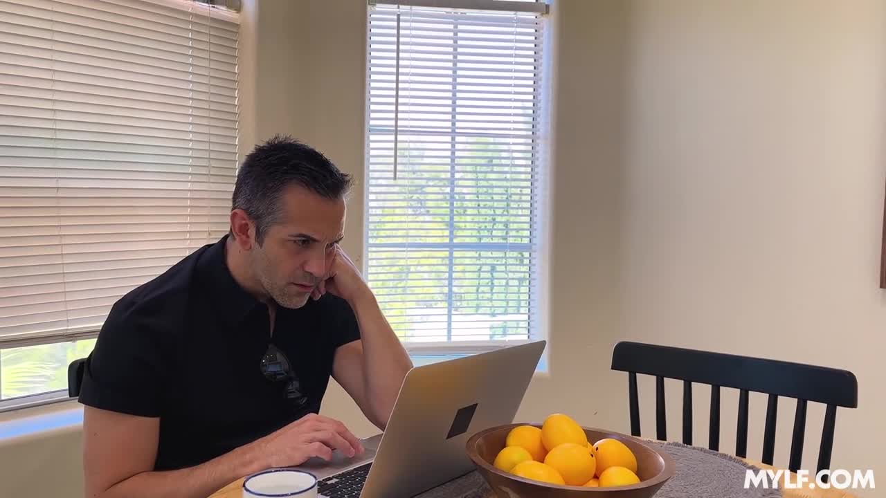 Concept: Nanny Diaries (42:41) | ePornFresh.