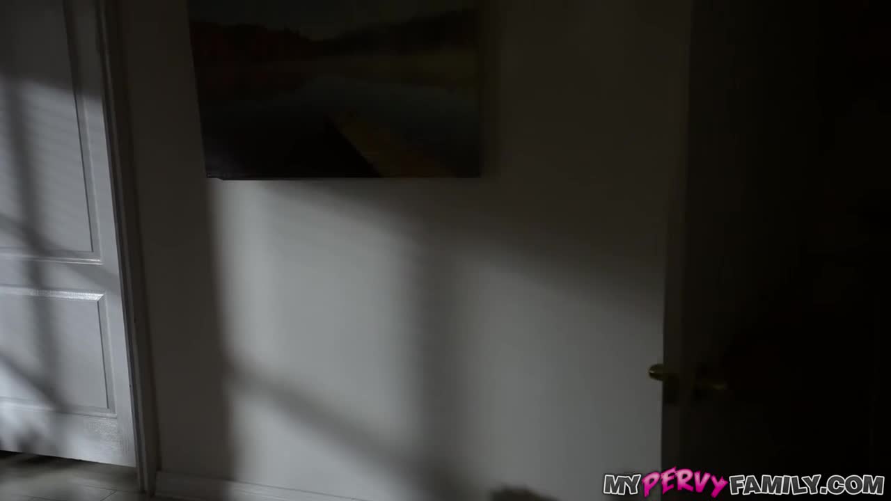 SHOW ME WHAT YOU GOT (26:18) | ePornFresh.