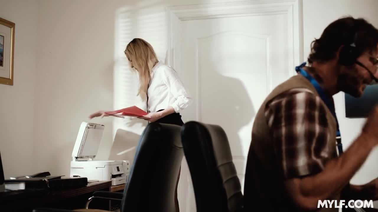 Jizzled (35:06) | ePornFresh.