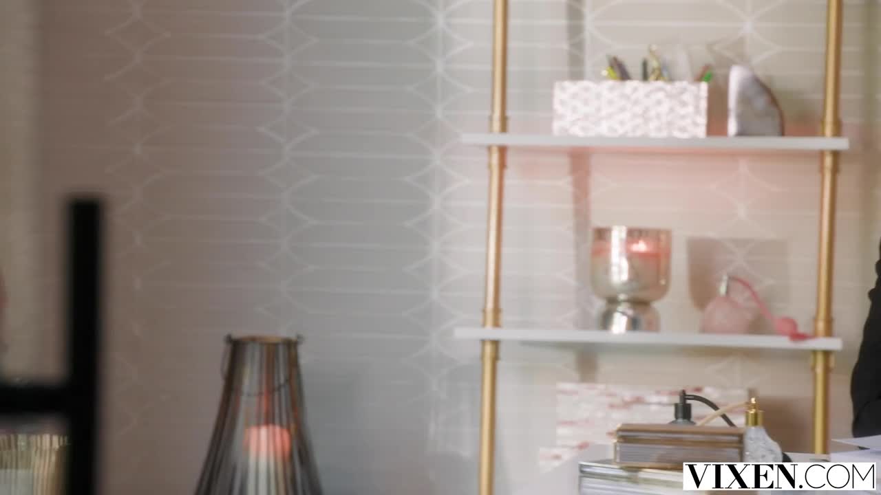 Beautiful Bosslady Ameena Has Voracious Appetite (31:58) | ePornFresh.