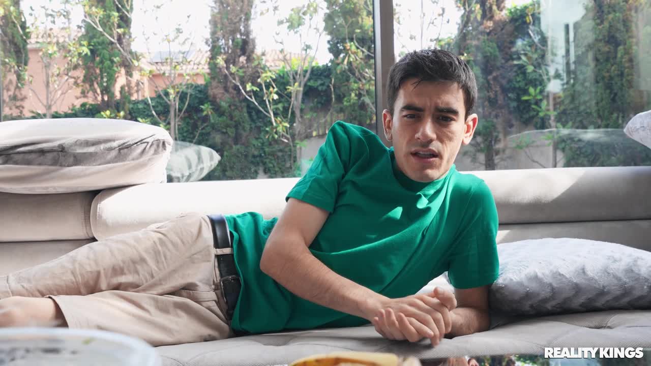 Lazy Stepson Gets Chores Done (38:31) | ePornFresh.
