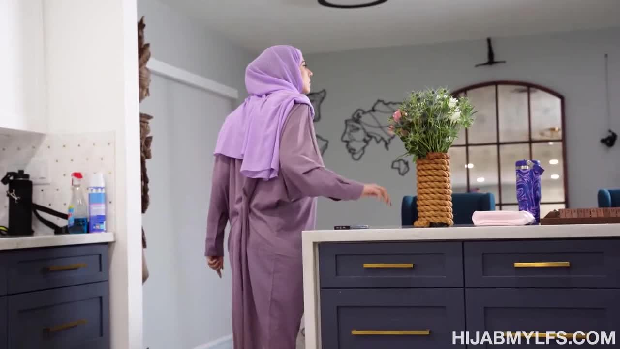 If He Won’t Fuck You, I Will! (38:55) | ePornFresh.