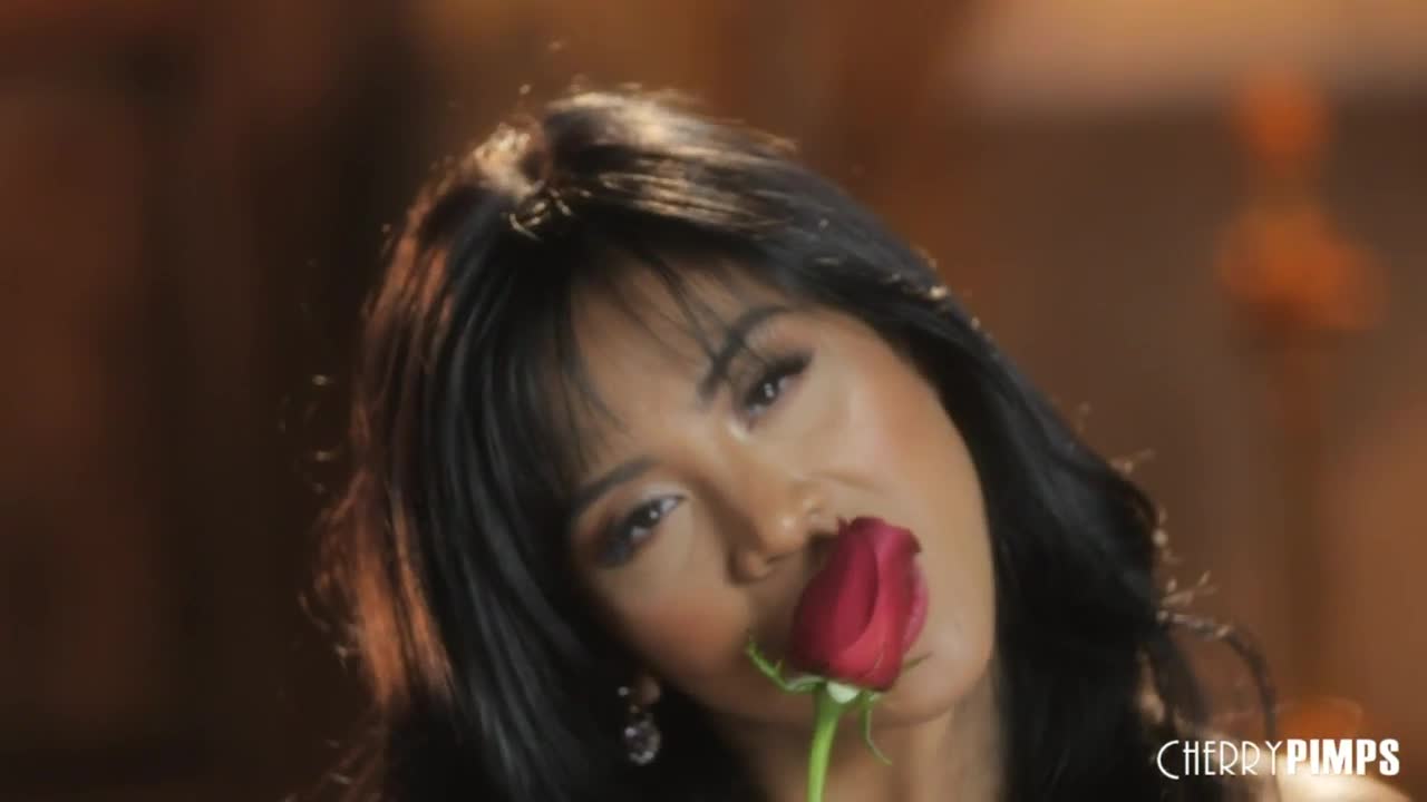 Ember Snow in A Beautiful Rose Cumming For You (08:00) | ePornFresh.