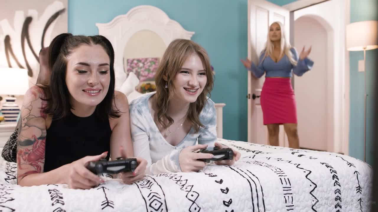 Stepmom's Mind Games (45:48) | ePornFresh.