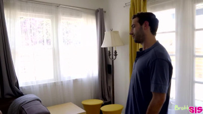 Lilly Hall in Lilly Hall is waiting impatiently for her stepbrother Jake Adams who is supposed to join her at a concert. When he does show up, he tells her that he’s not going to go. Lilly freaks ou