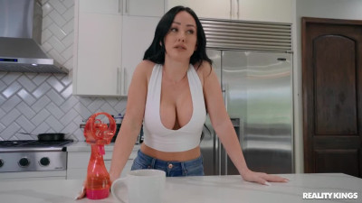 Hot MILF In The City
