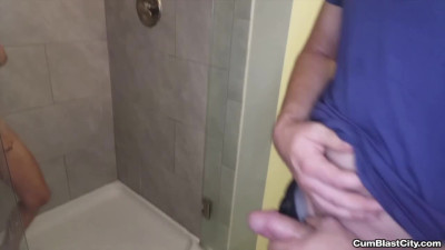 Freya Von Doom in Facial cumshot in the bathroom