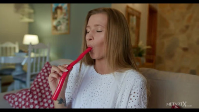 Lisa Dawn in Candy