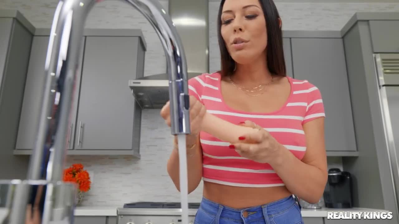 Dildo Babe Goes Full Ahegao (38:35) | ePornFresh.