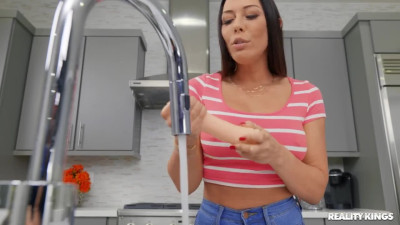 Dildo Babe Goes Full Ahegao