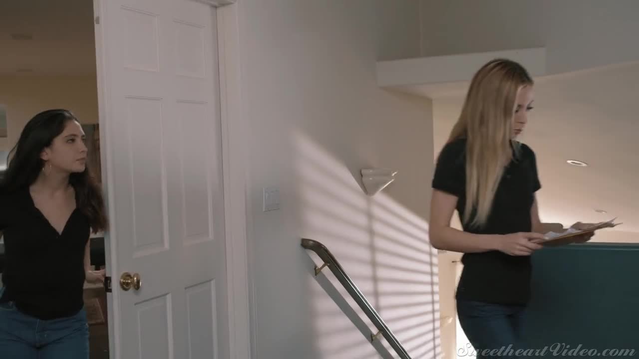 The Seductive Art of Massage Scene 2 (35:58) | ePornFresh.
