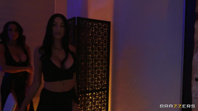 Stealthy Seduction