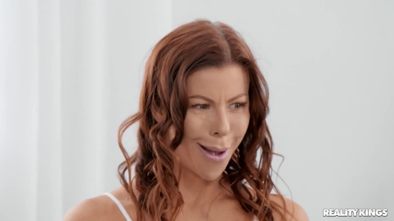 Pervy House Sitter Uses The TV (35:53) | ePornFresh.