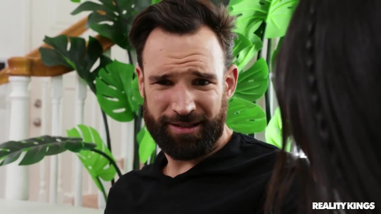 Dicking The Detective's Daughter (27:28) | ePornFresh.