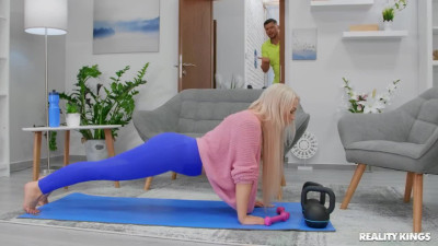 Turning Up The Heat For Her Workout
