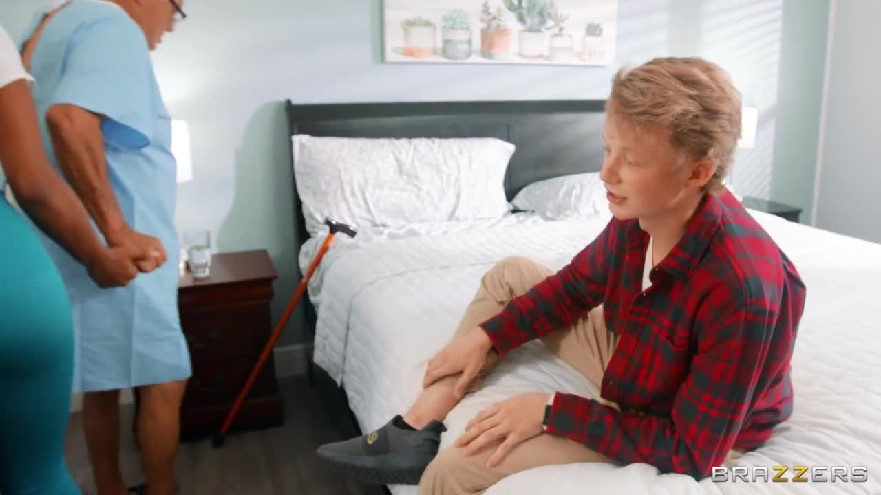 Nurse's Threesome Cures All (32:07) | ePornFresh.