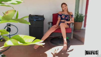 Jizzing On Gizelle