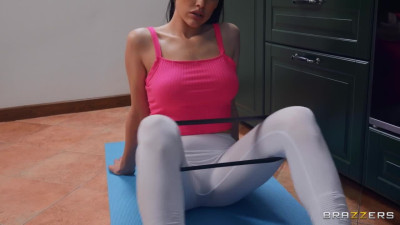 Смачивание штанов для йоги LuxuryGirl's | Soaking LuxuryGirl's Yoga Pants