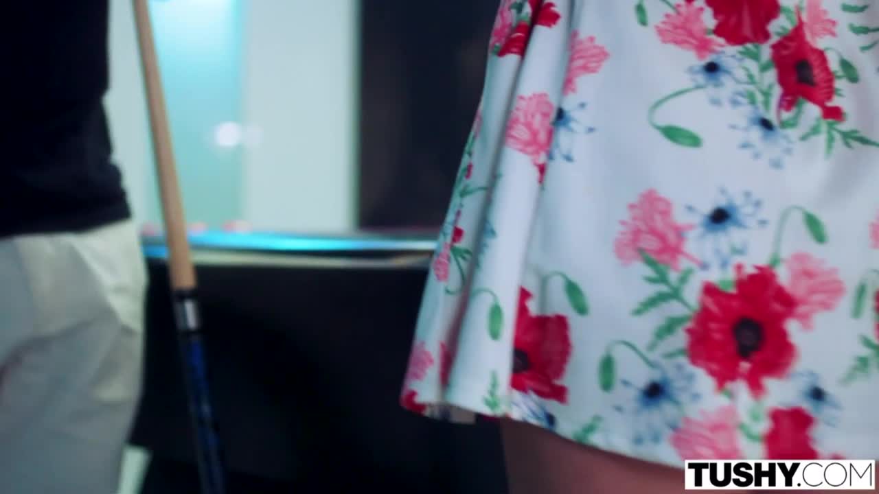 Стефани неравнодушна к бойфренду своей лучшей подруги (09:59) | ePornFresh.