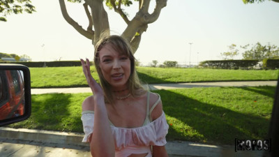 Classic Cars Make Leila Horny