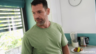 Step Daughter Makes Up For Mom's Bitchy Attitude