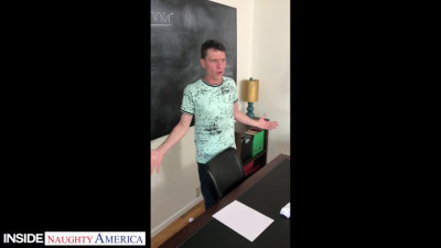 Посмотрите на некоторые кадры, снятые за кулисами с горячими красотками Анджела Уайт, Чери Девиль, Габби Карт
