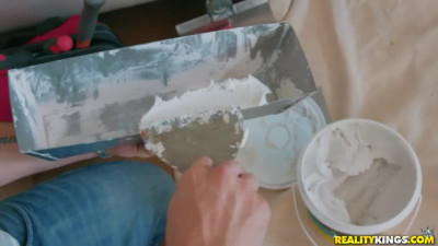 Распутная мадемуазель Наоми Суонн пронизана огромным членом
