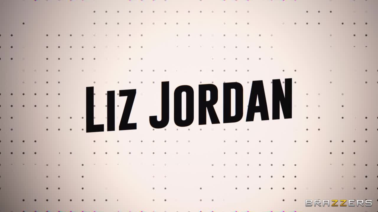 Sexy Clean Up With Liz Jordan (37:55) | ePornFresh.