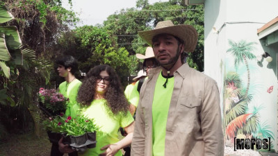 Yard Workers