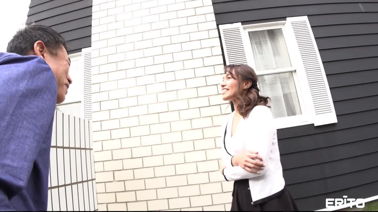 Sorting Out Hot Housewife Jessica (59:00) | ePornFresh.