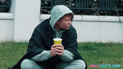 Homeless In A Sports Car Catches Gold Digger