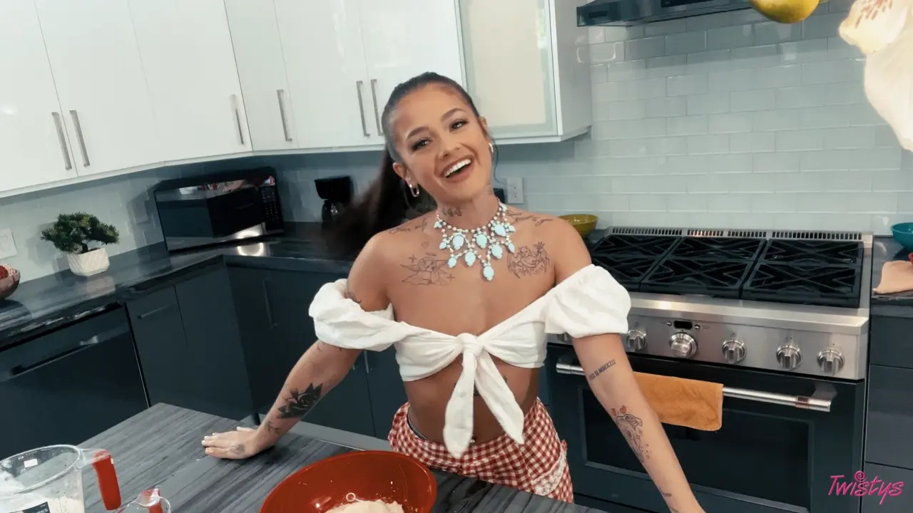 She Kneads It (35:29) | ePornFresh.