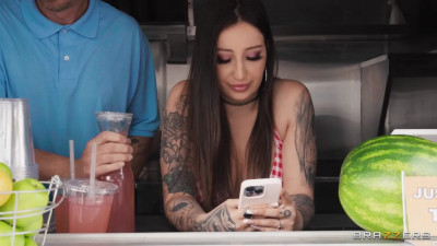 Food Truck Serves Big Oily Ass