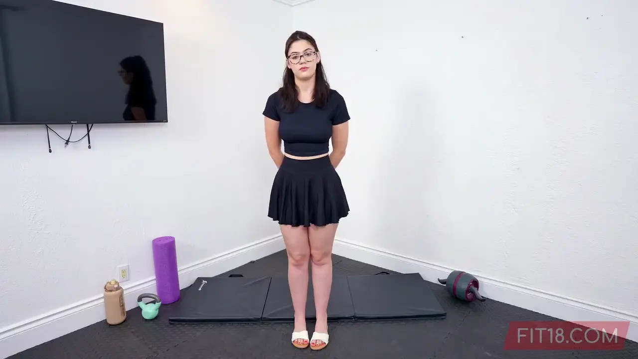 Ellie Nova Initial Fitness Casting And Creampie (43:27) | ePornFresh.