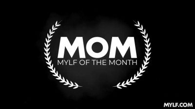 A MILF Most Regal