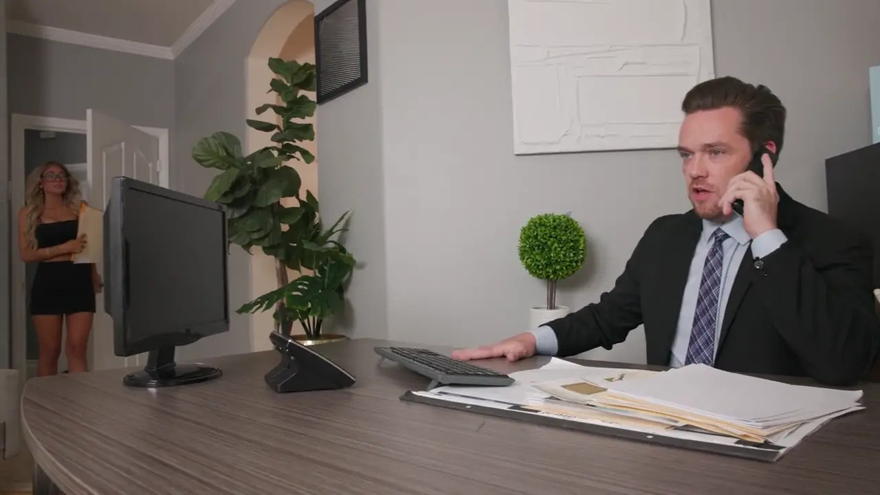Naughty secretary Kayla Kayden takes care of all her Boss's needs! (29:51) | ePornFresh.