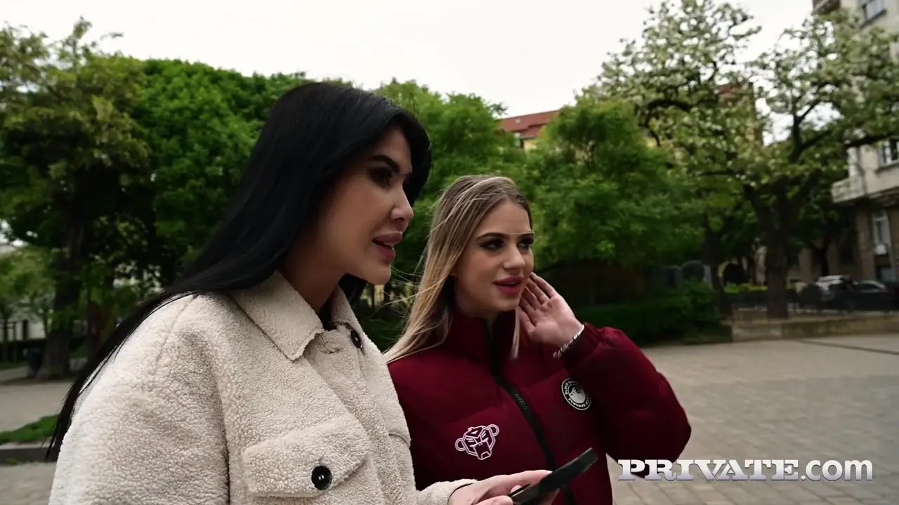 Sladyen Skaya and Lady Dee Enjoy Lesbian Sex and an Anal Threesome (57:04) | ePornFresh.