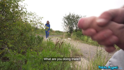 Jogger tries sexercise