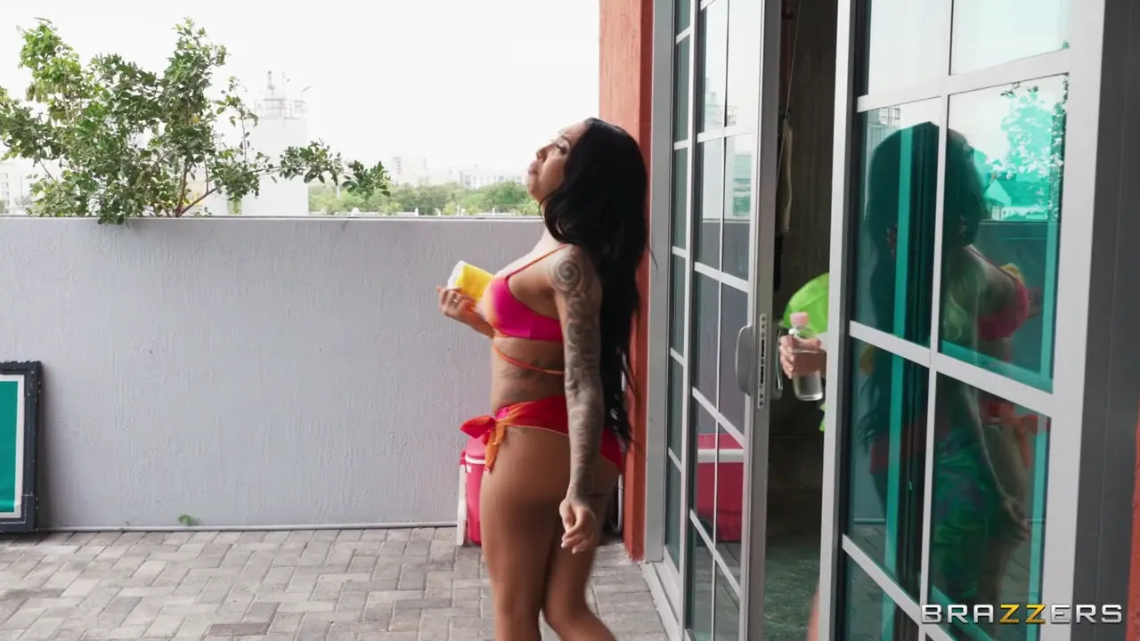 Cum From Above (32:06) | ePornFresh.