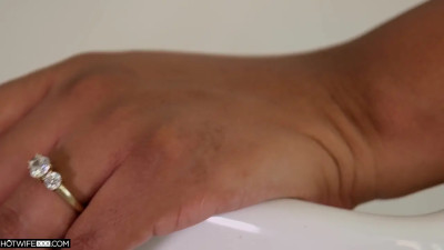 Melanie Muse Releases His Tense BBC Inside