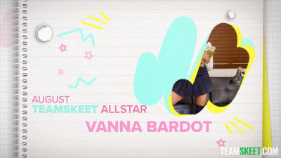 Back to School with Vivacious Vanna