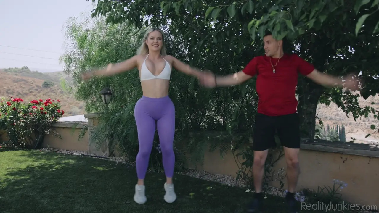 Big Booty Workout - Scene 1 - Ass Addict (28:19) | ePornFresh.
