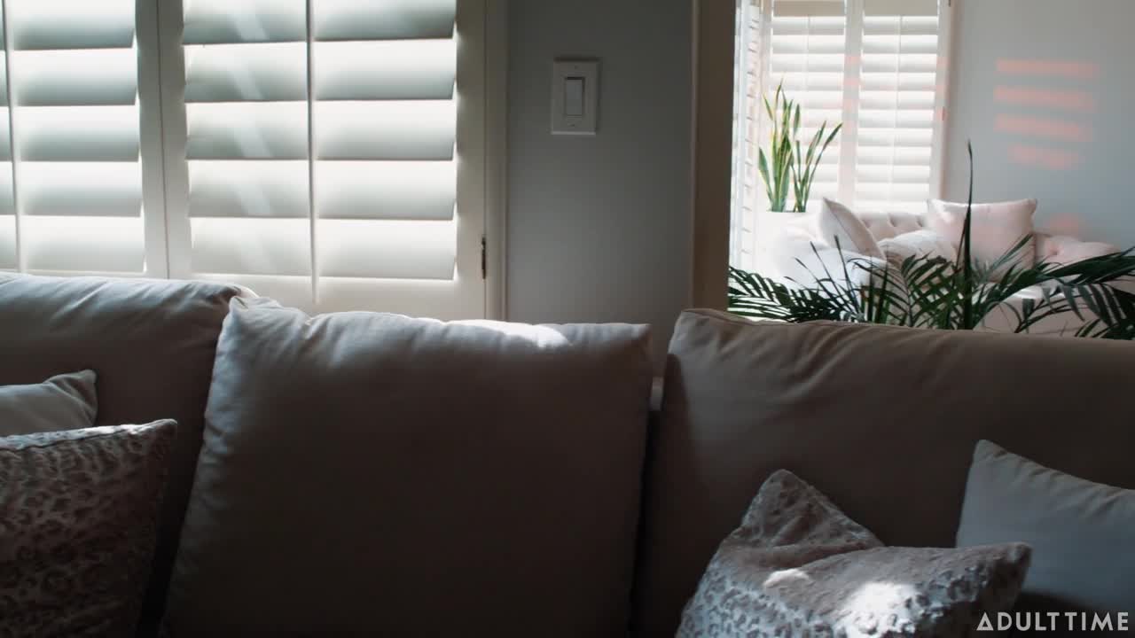 Paper Route (43:31) | ePornFresh.