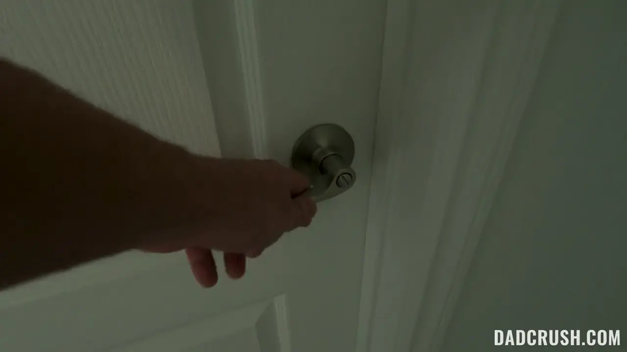 This Winter Is So Cold! She Needs Her Stepdaddy's Cock to Stay Warm (42:47) | ePornFresh.