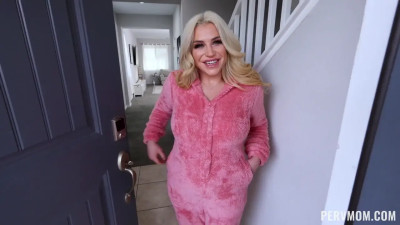 Ignored Too Long: Stepmom Needs Cock Now!