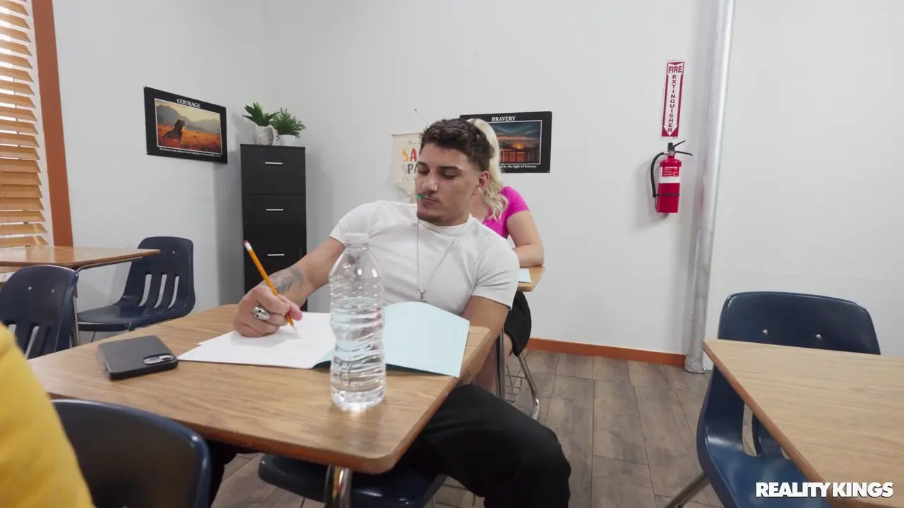 Fucking On Exam Day (33:07) | ePornFresh.