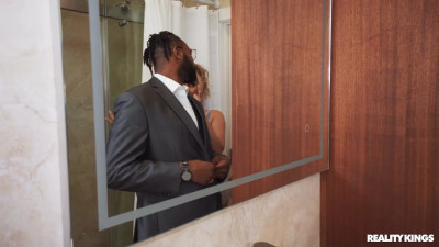 Suite Sex With Hotel Maid